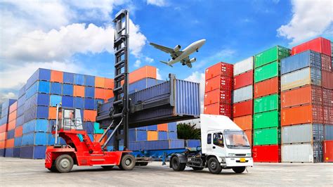 Freight forwarder .
